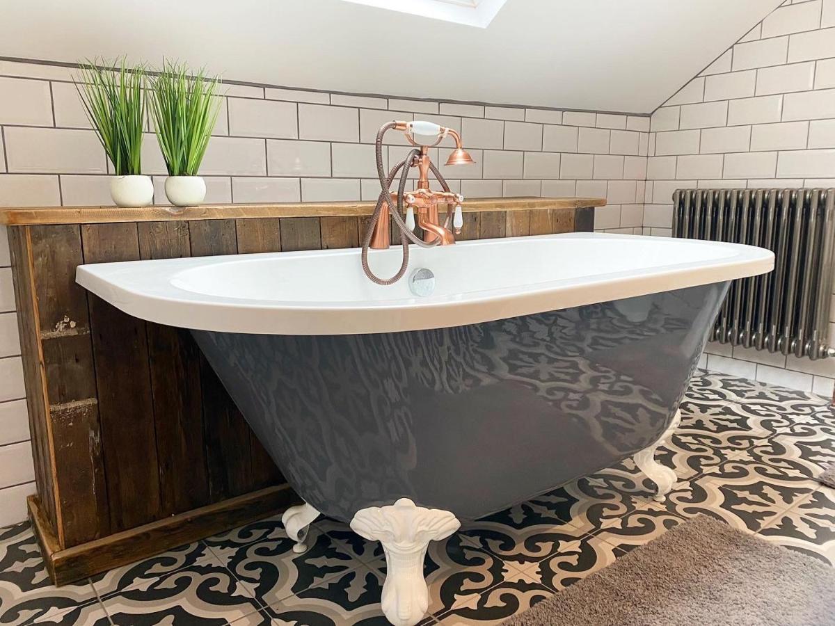 Farndale House-Hot Tub Villa Amble Dış mekan fotoğraf