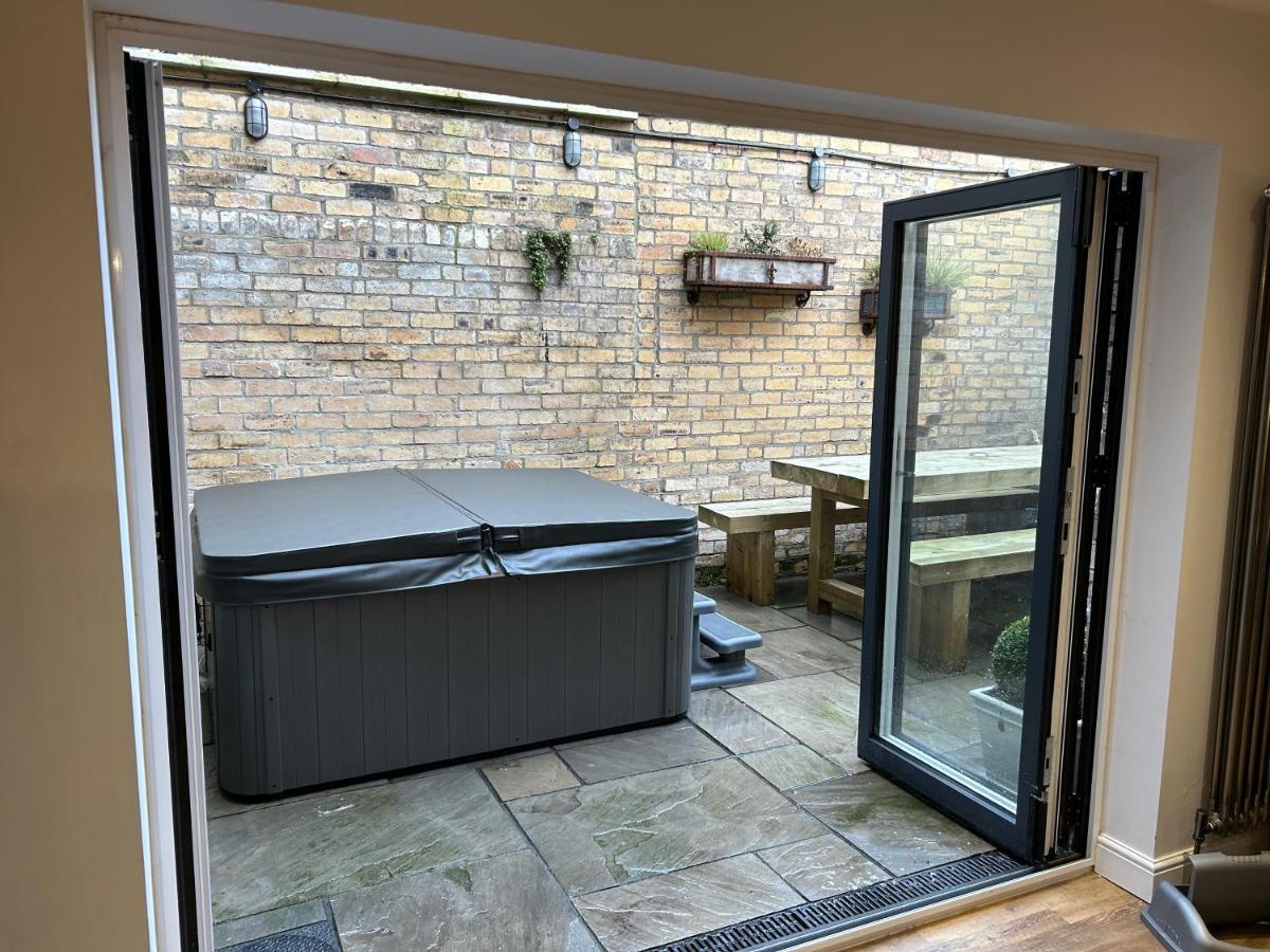 Farndale House-Hot Tub Villa Amble Dış mekan fotoğraf